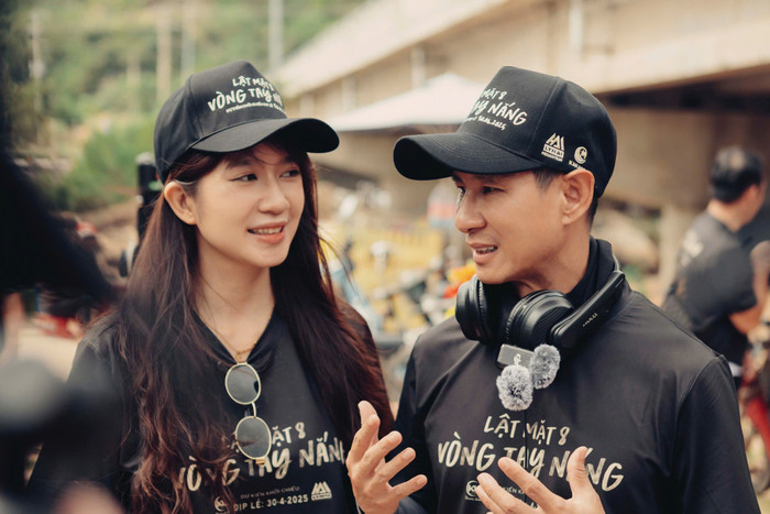 Lê Tuấn Khang lộ diện cực bảnh bao bên Lý Hải và dàn cast Lật Mặt 8 Ảnh 3