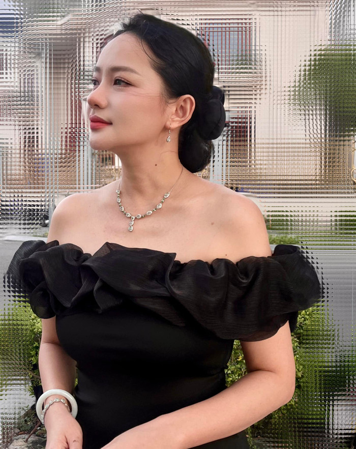 Phan Như Thảo được chồng đại gia chuyển cho đứng tên toàn bộ tài sản giá trị hàng trăm tỷ. (Ảnh: FBNV)