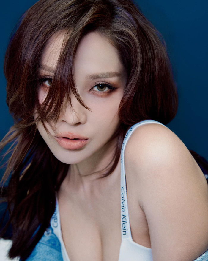 Khả Như được nhận xét là ngày càng thăng hạng rõ rệt về nhan sắc. (Ảnh: FBNV)