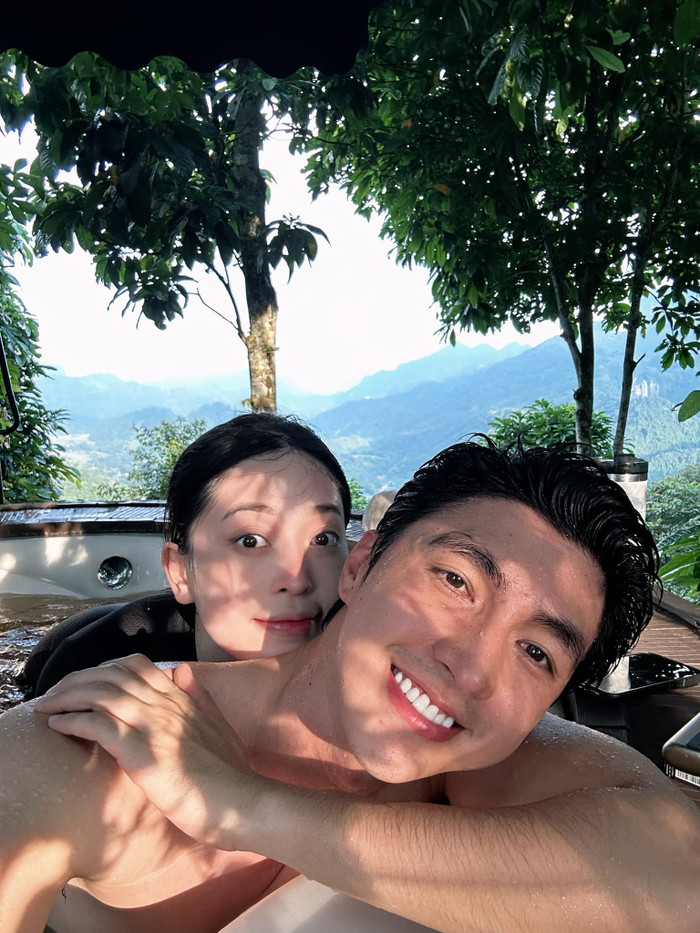 Phương Nga cho biết Bình An sẽ đi quay xa nhà khoảng 1 tháng. (Ảnh FBNV)