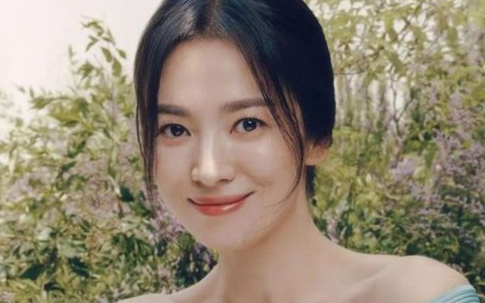 Hé lộ lý do Song Hye Kyo vội vàng trở về Hàn Quốc Ảnh 2