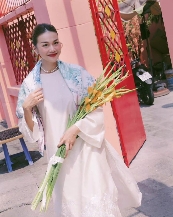 Thanh Hằng nhận được nhiều lời khen ngợi về visual ngày càng thăng hạng rõ rệt