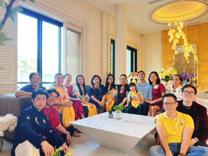 Noo Phước Thịnh phản ứng ra sao trước câu hỏi: 'Bao giờ lấy vợ'? Ảnh 3