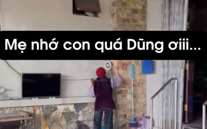 Khoảnh khắc cụ bà 90 tuổi nhìn camera nói nhớ con trai khiến nhiều người xúc động Ảnh 2