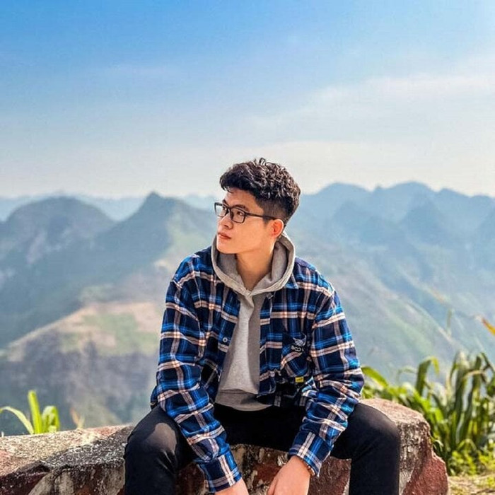 Ngoại hình của Hoàng Khánh ở hiện tại