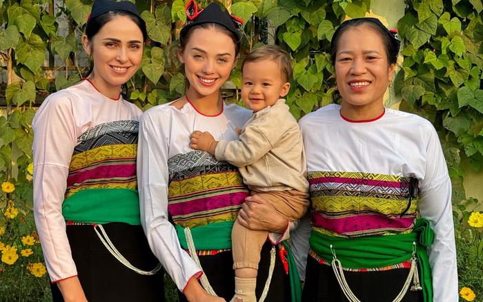 Vợ Bùi Tiến Dũng khoe visual nổi bần bật khi mặc trang phục của người Mường Ảnh 2