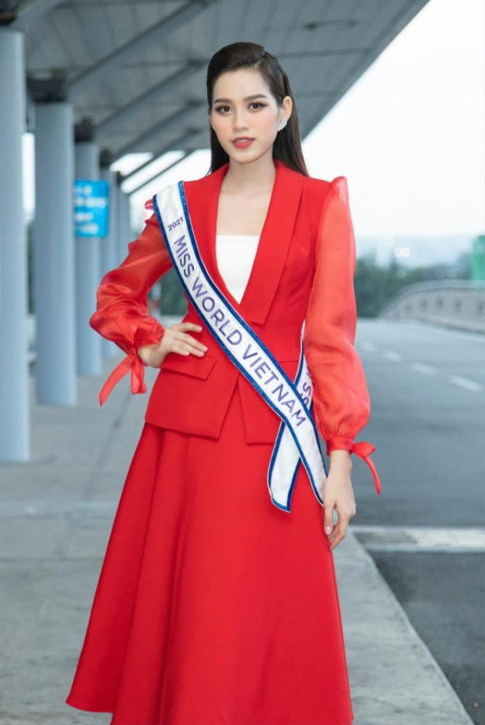 Soi gu thời trang sân bay đi thi Miss World của Mai Phương, Đỗ Thị Hà và Lương Thùy Linh Ảnh 2