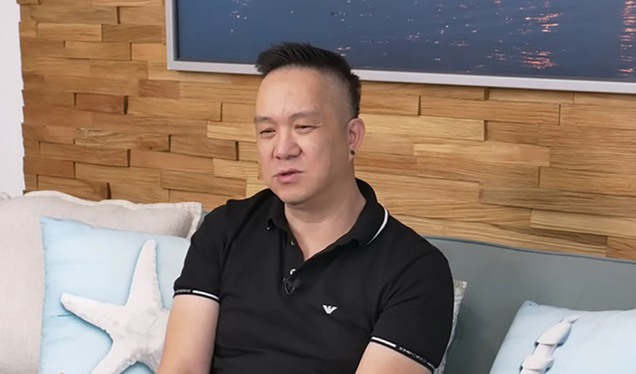 Huy MC trong một talkshow mới đây.