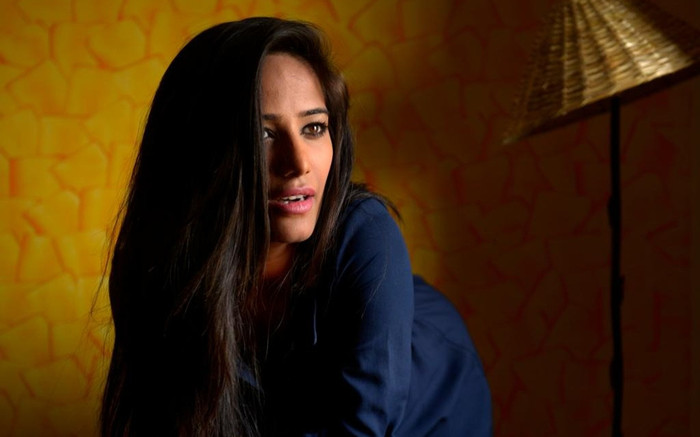 Nữ người mẫu bị kiện gần 300 tỷ vì giả chết Ảnh 2