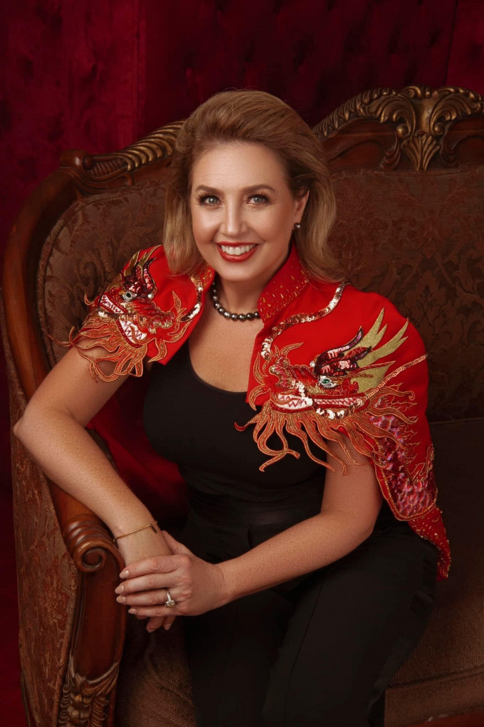 Bà Paula - Cựu chủ tịch Miss Universe.