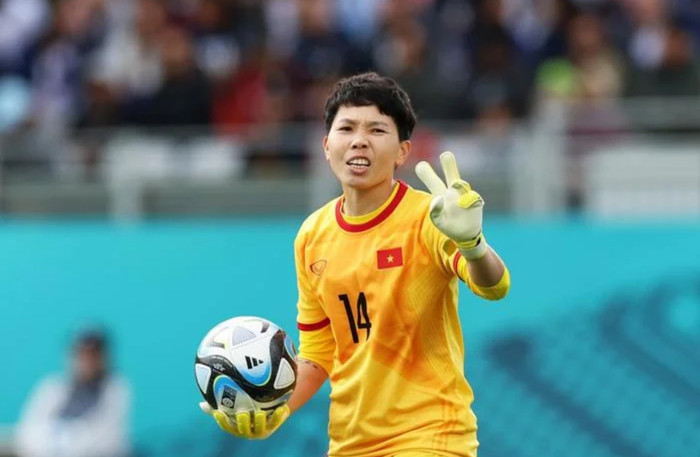 Thủ môn Kim Thanh giành QBV nữ 2023. Ảnh: FIFA