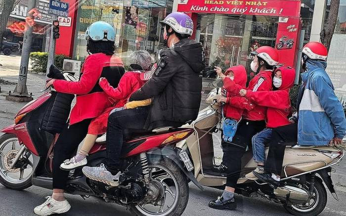 Hình ảnh thú vị thường thấy trong dịp Tết Nguyên đán vừa qua Ảnh 2