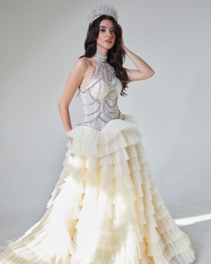 Nursena đang tích cực tham gia vào việc thiết kế các khu vực vui chơi và giáo dục cho trẻ em mắc bệnh ung thư, hỗ trợ Hiệp hội chiến binh ung thư. Đồng thời, cô cũng tình nguyện làm kiến trúc sư thiết kế nhà xã hội cho những nạn nhân động đất, làm cho những người cần được hỗ trợ có một mái ấm mới.