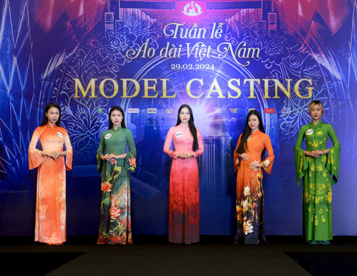 Đại sứ Palestine: 'Áo dài chính là thành quả, trí tuệ của người Việt' Ảnh 3