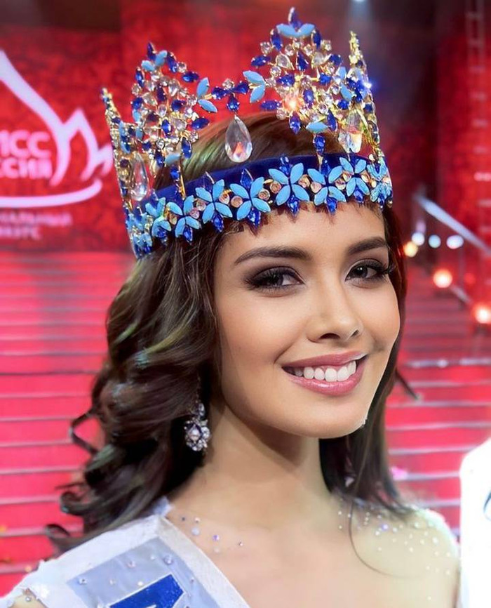 Vào thời điểm đó, mặc dù không sở hữu chiều cao vượt trội nhưng Megan Young đến với Miss World với một profile siêu khủng. Lúc đó, cô đang là diễn viên kiêm người dẫn chương trình được yêu thích tại Philippines. Thường xuyên chụp hình cho nhiều tạp chí thời trang lớn. 