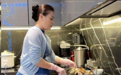 Phương Oanh treo thưởng 10 tỷ nếu anti-fan tìm ra được chi tiết này Ảnh 2