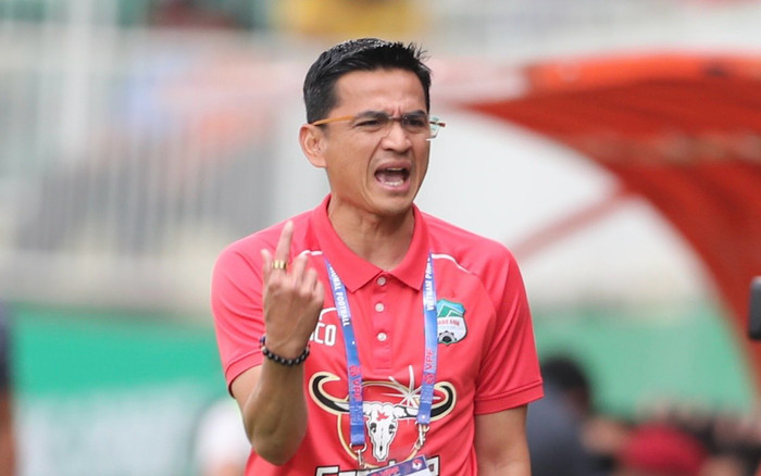 Tình cảnh trái ngược của Kiatisuk và HAGL sau vòng 10 Ảnh 2