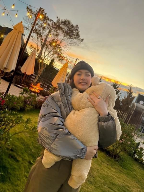 Minh Hằng bật khóc kể về thời gian stress lần đầu làm mẹ Ảnh 1