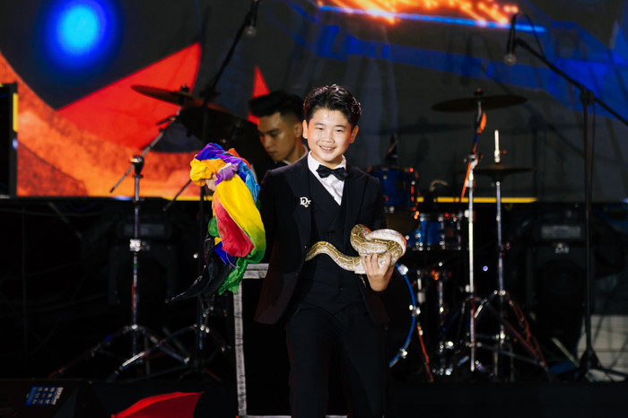 Ảo thuật gia nhí từng khiến Trấn Thành và Hari Won kể chuyện gặp sự cố, nguy hiểm tính mạng Ảnh 3