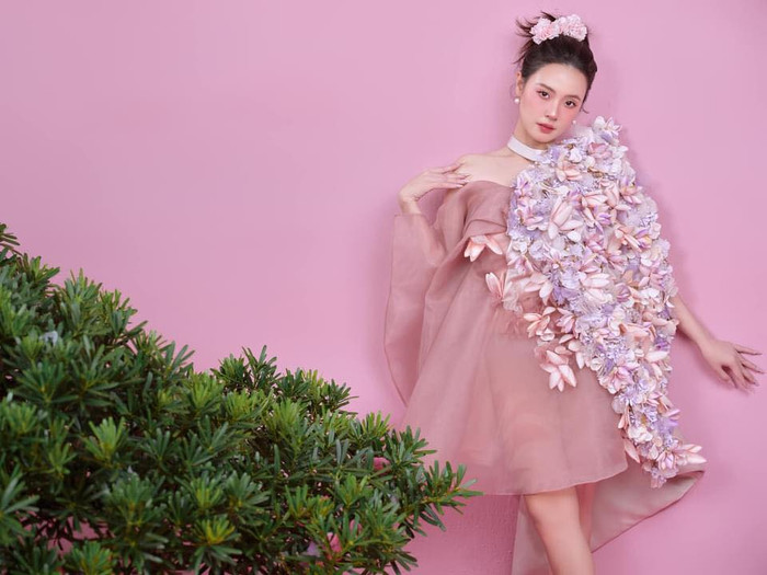 Midu chăm chỉ thực hiện nhiều bộ ảnh sang chảnh