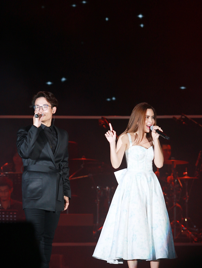 Lưu Hương Giang và Hà Anh Tuấn là những người bạn thân thiết từ thuở mới vào nghề cho đến hiện tại. 