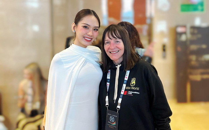 Thái độ của chủ tịch Miss World khi Mai Phương gặp sự cố ở phần thi tài năng Ảnh 2