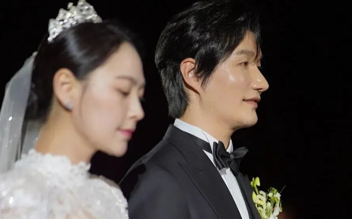 Nam diễn viên đình đám showbiz bất ngờ thông báo ly hôn sau 1 năm cưới Ảnh 2