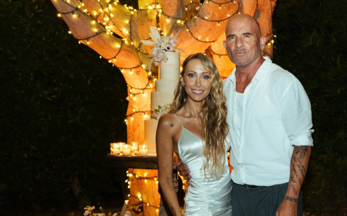 Rộ tin đồn mẹ nữ ca sĩ kiêm diễn viên nổi tiếng Miley Cyrus cướp bạn trai của con gái Ảnh 2