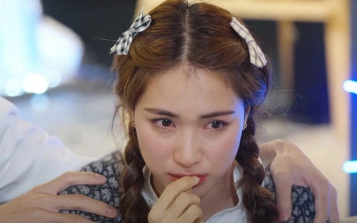 Hòa Minzy tiết lộ từng không có tiền về quê ăn Tết Ảnh 2