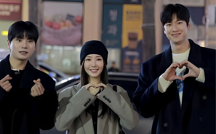 Dàn cast phim Cô Đi Mà Lấy Chồng Tôi đến Việt Nam du lịch, thời gian đã được ấn định Ảnh 2