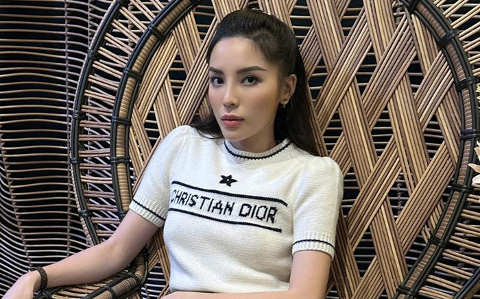 Lui về ở ẩn, nhan sắc U60 của mẹ Hoa hậu Kỳ Duyên đỉnh cỡ nào? Ảnh 2