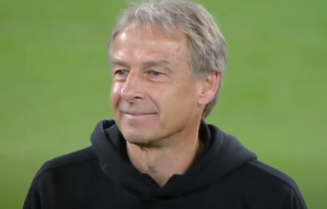 HLV Klinsmann bị chỉ trích sau trận thua Jordan.