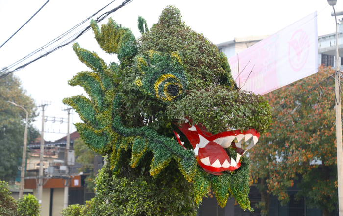 Bất ngờ trước diện mạo mới của linh vật rồng xanh ở Nghệ An sau khi được 'tút tát, thẩm mỹ' lại Ảnh 2