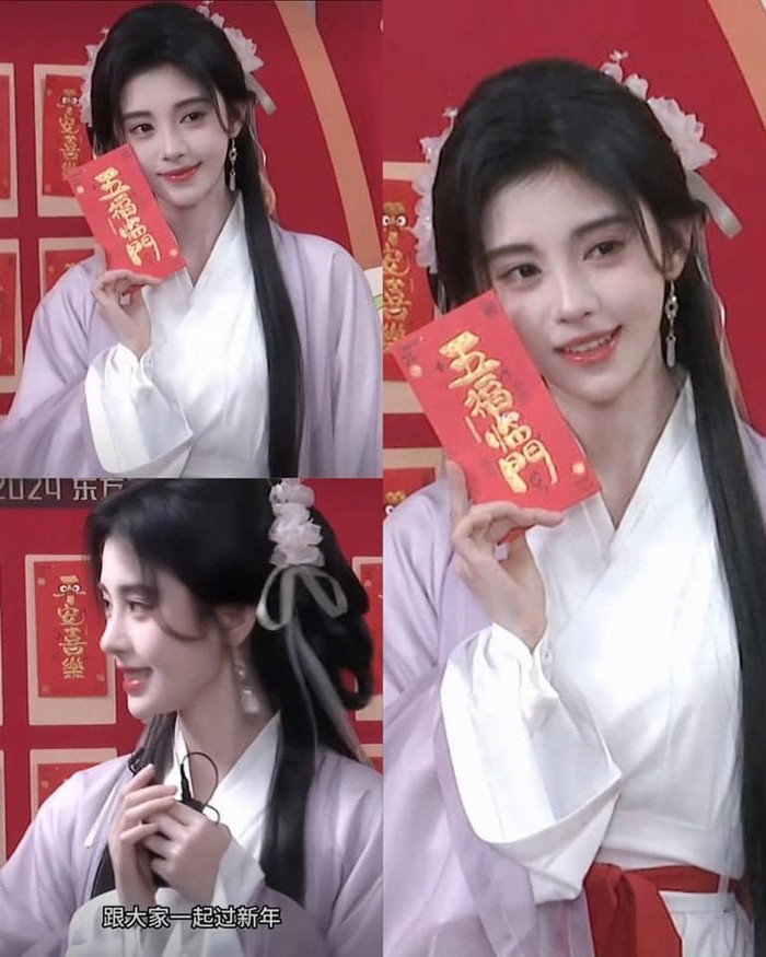 Nhan sắc thật của Cúc Tịnh Y qua ảnh chụp màn hình.