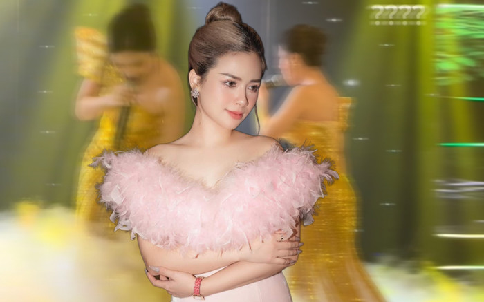 Dương Hoàng Yến bị kẹt chân váy vào sân khấu, nữ ca sĩ xử lý ra sao? Ảnh 2