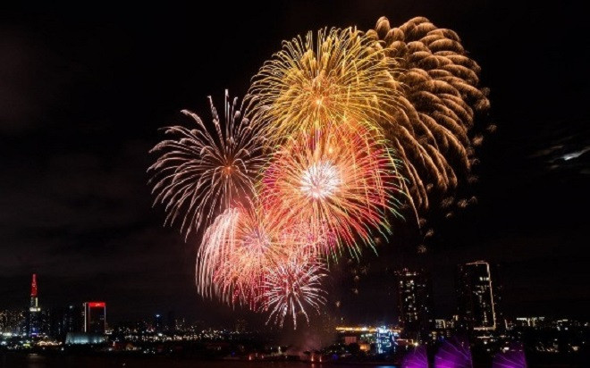 Chi tiết 32 điểm ngắm pháo hoa tại Hà Nội Tết Giáp Thìn 2024 Ảnh 2