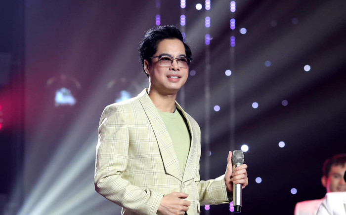 Danh ca Ngọc Sơn lái xe mui trần, 'bắn' rap cực mượt trong MV Lời Tỏ Tình Dễ Thương 3 Ảnh 2