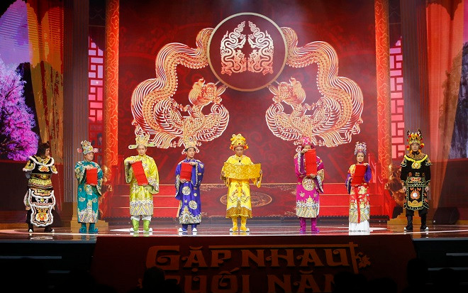 Điểm lại những vấn đề 'nóng hổi' được nhắc đến trong Táo Quân 2024 Ảnh 2