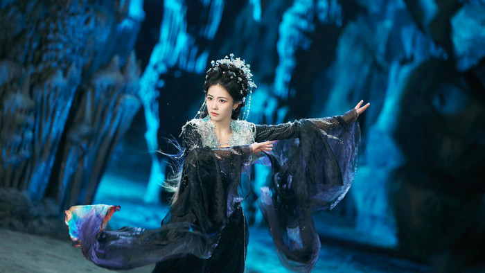 Bạch Lộc đang là tiểu hoa hot nhất nhì thời điểm hiện tại. 