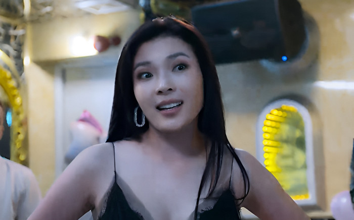 Trạm Cứu Hộ Trái Tim tập 1: Hồng Diễm đánh ghen cùng Thuý Diễm, bất ngờ với danh tính 'tiểu tam' Ảnh 2
