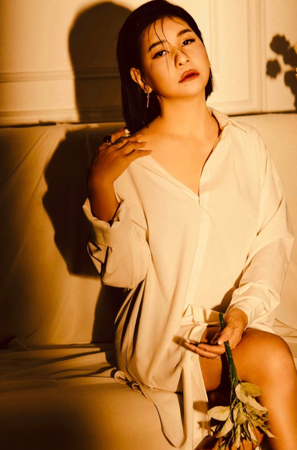 Từ đó đến nay, Cát Phượng và bạn trai vẫn chưa gặp gỡ trực tiếp.