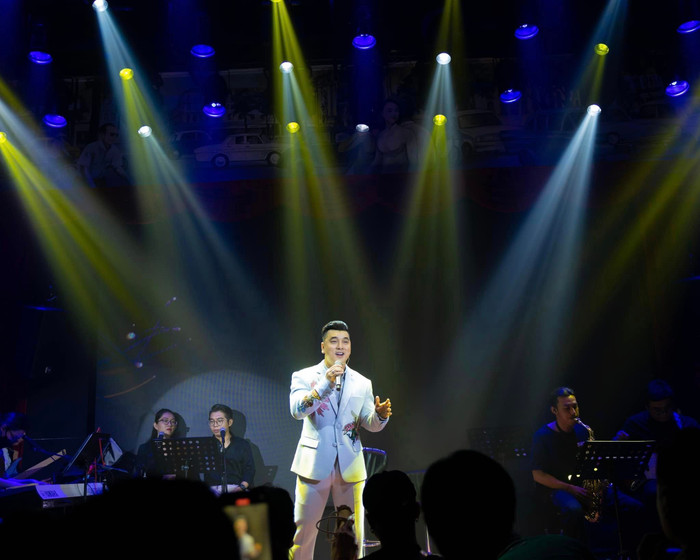 Nam ca sĩ nổi tiếng hàng đầu showbiz Việt một thời phải bán hết tài sản để chữa bệnh Ảnh 2