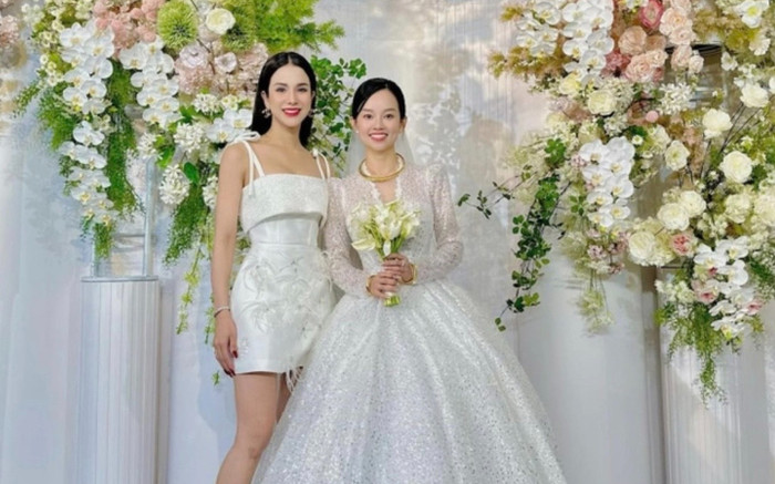 Bạn thân Diệp Lâm Anh gia nhập hội bỉm sữa Ảnh 2