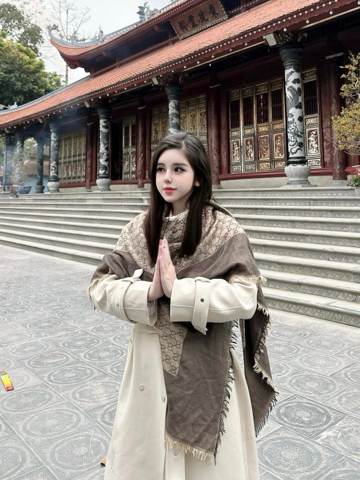 Vợ cũ của Huy Cung lên tiếng khi nam vlogger đi tu.