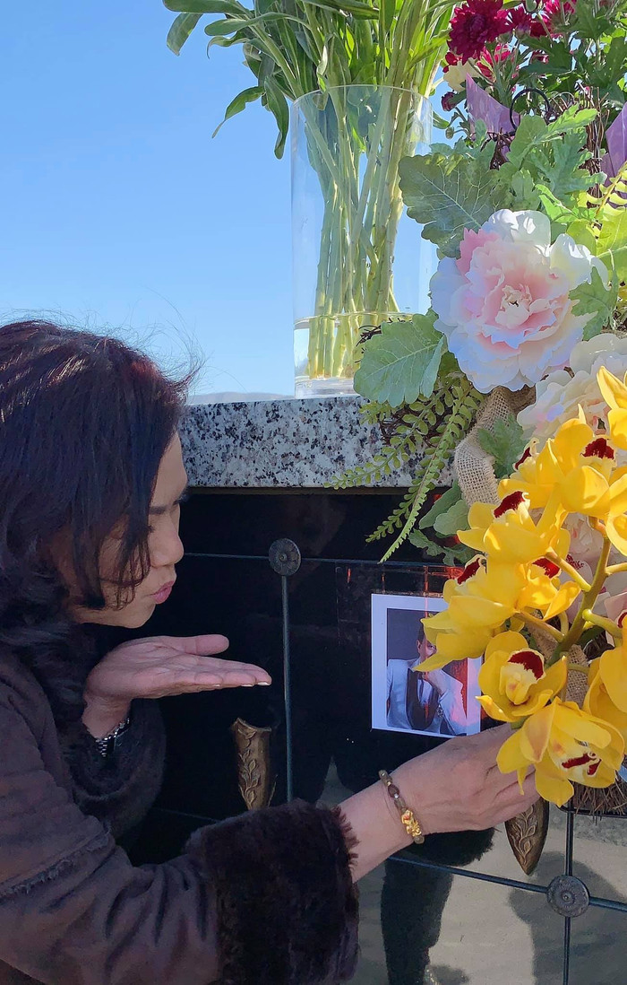 Ca sĩ Phương Loan vẫn chưa nguôi ngoai nỗi đau chồng qua đời.