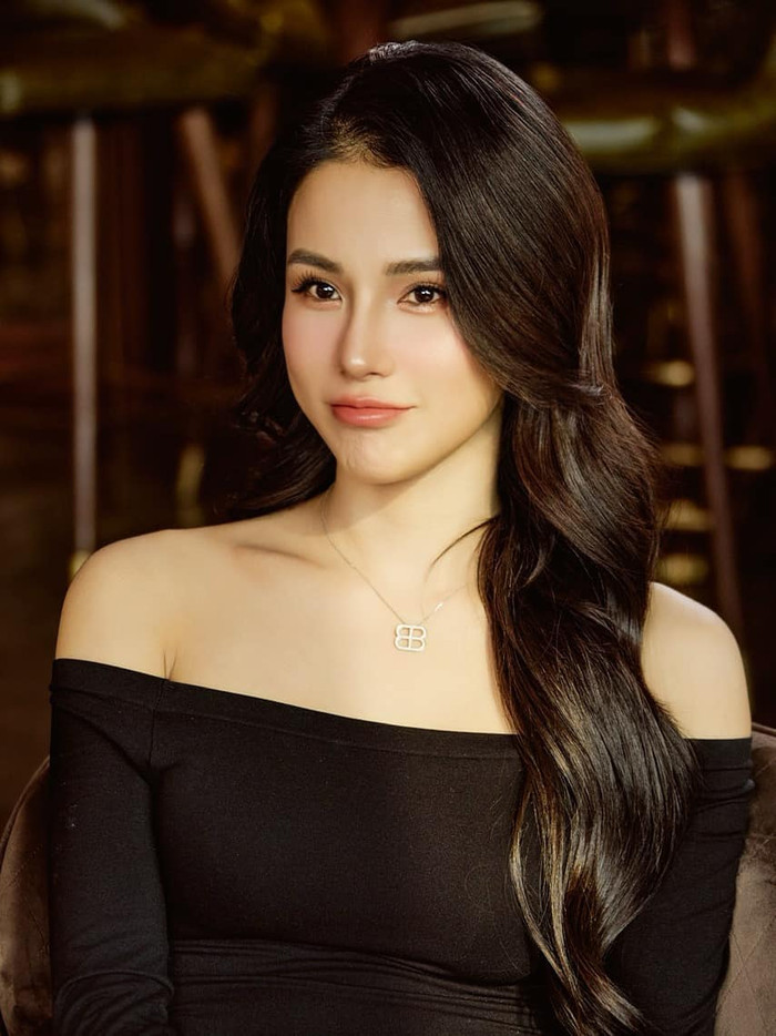 Cận visual ngọt ngào, quyến rũ của Diệp Lâm Anh. Người đẹp được nhiều khán giả nhận xét ngày càng xinh đẹp, rạng ngời hơn bao giờ hết. Ảnh: FBNV