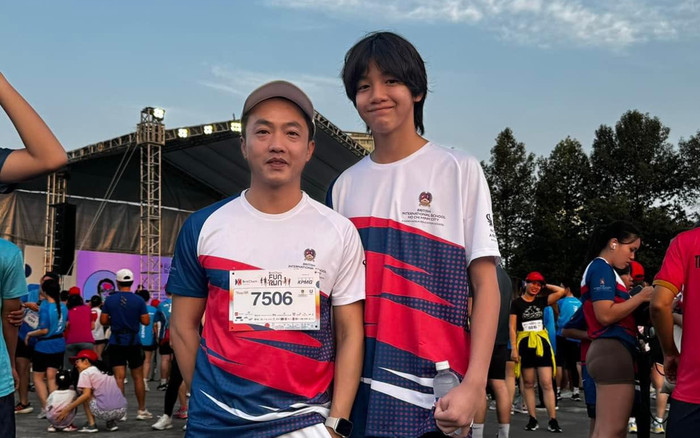 Subeo cao lớn phổng phao đứng chung khung hình với ba Cường Đô La Ảnh 2