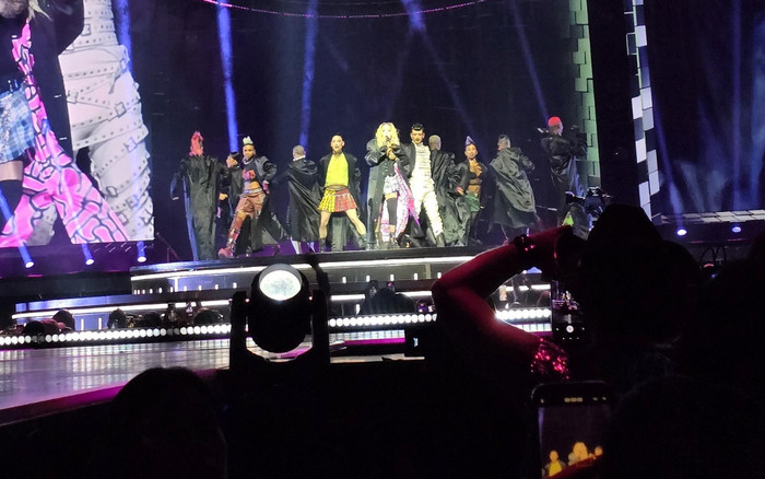 Xôn xao nữ ca sĩ đình đám showbiz mắng khán giả ngồi xe lăn Ảnh 2