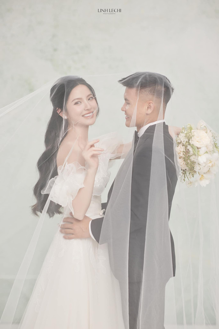 Nhiều khán giả nhận xét rằng nhan sắc của Chu Thanh Huyền đã 'lên hương rõ rệt' sau một thời gian hẹn hò với Quang Hải. Ảnh: Linh Lê Chí