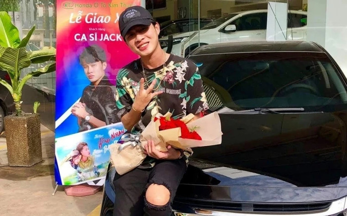 Jack đang sở hữu mẫu xe nào? Ảnh 2